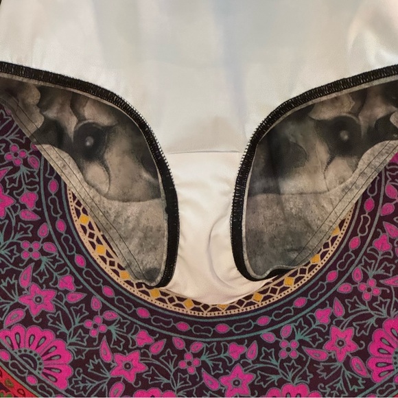 Blackmilk Clothing- Three Faces Swim- Size Small- PC - Picture 6 of 7